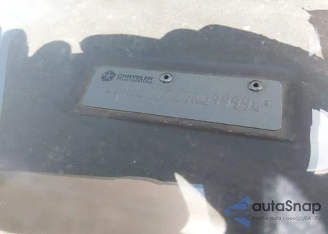 1983 Dodge Ram Wagon B150 z USA, uszkodzony, nr VIN 2B4HB11T3DK399998